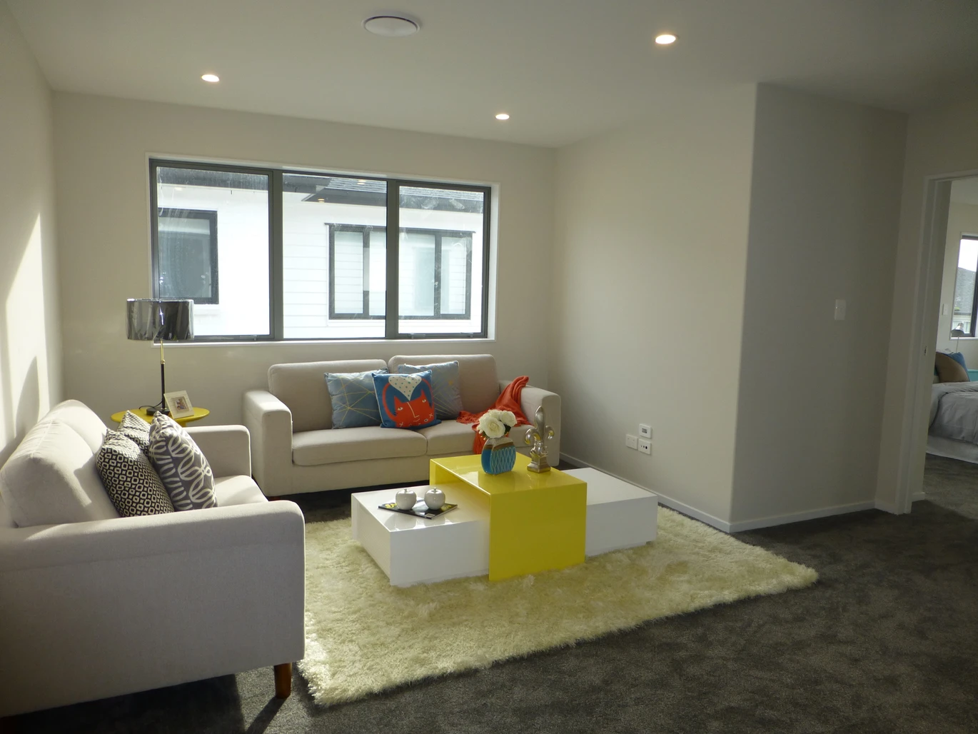 6 bed 5 baths (4 ensuites) house on 402m2 section, with 2 beds granny, 18 Horsefield Drive, Flat Bush, Auckland