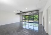 Overseas Owners must sell, 4 beds house on 473m2 section, overlooking a tranquil bush reserve, close to park, school, shopping centres, 24 Foundation Place, Glen Eden, Auckland