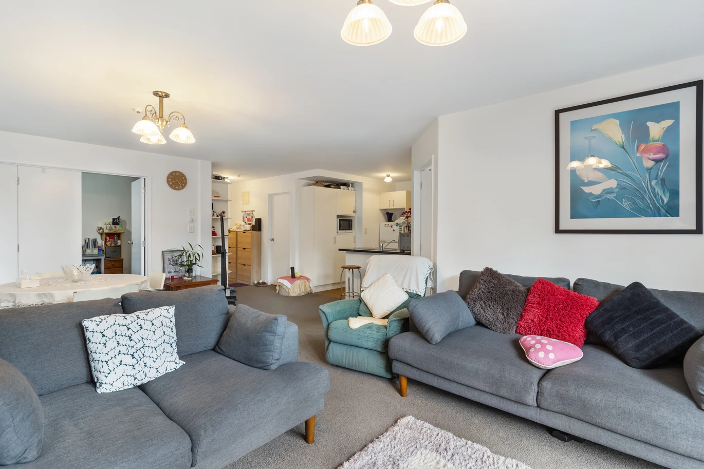 Spacious 2-Bed Apartment in Prime Location, 19/68 Mountain Road, Mount Wellington, Auckland