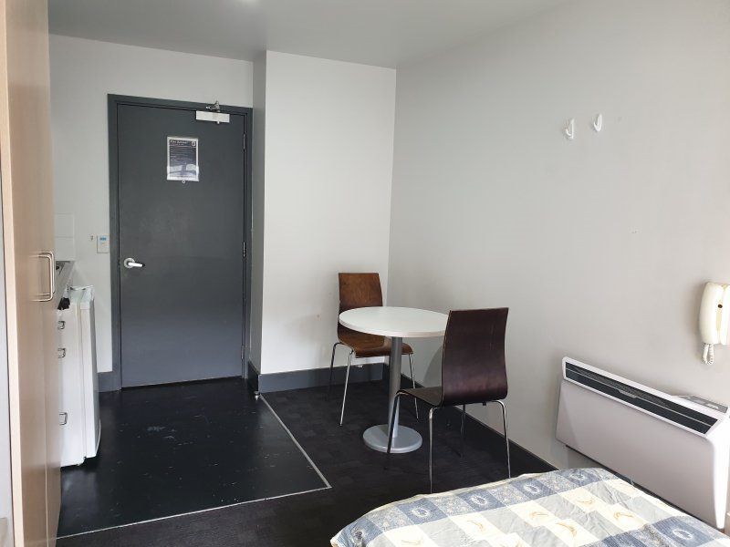 Auckland Girls Grammar school zone, Lease hold 1 bed 1 bath studio apartment, Prime CBD close to transport, dining and amenities, 701/133 Beach Road, Auckland Central, Auckland