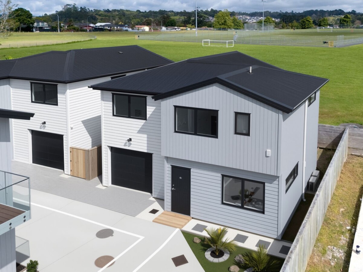 Brandnew 4 beds house with garage and park views, minutes from Motorway SH16, Lincoln Road shops, supermarkets, restaurants, and local amenities, 17D Bahari Drive, Ranui, Auckland