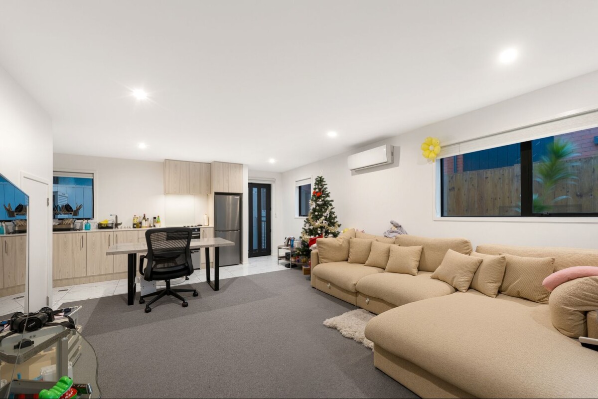 Built by Williams Corporation, 2 beds 1 bath home with a fenced yard on 112m2 section, 1/21 Karamu Street, Te Atatu Peninsula, Auckland