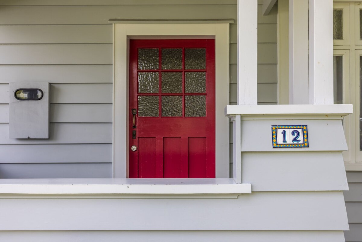 3 beds house on 766m2 section and on Two Titles, THAB Zoning, zoned for: Avondale Primary School, Avondale Intermediate, Avondale College, 12 Ahiriri Avenue, Avondale, Auckland