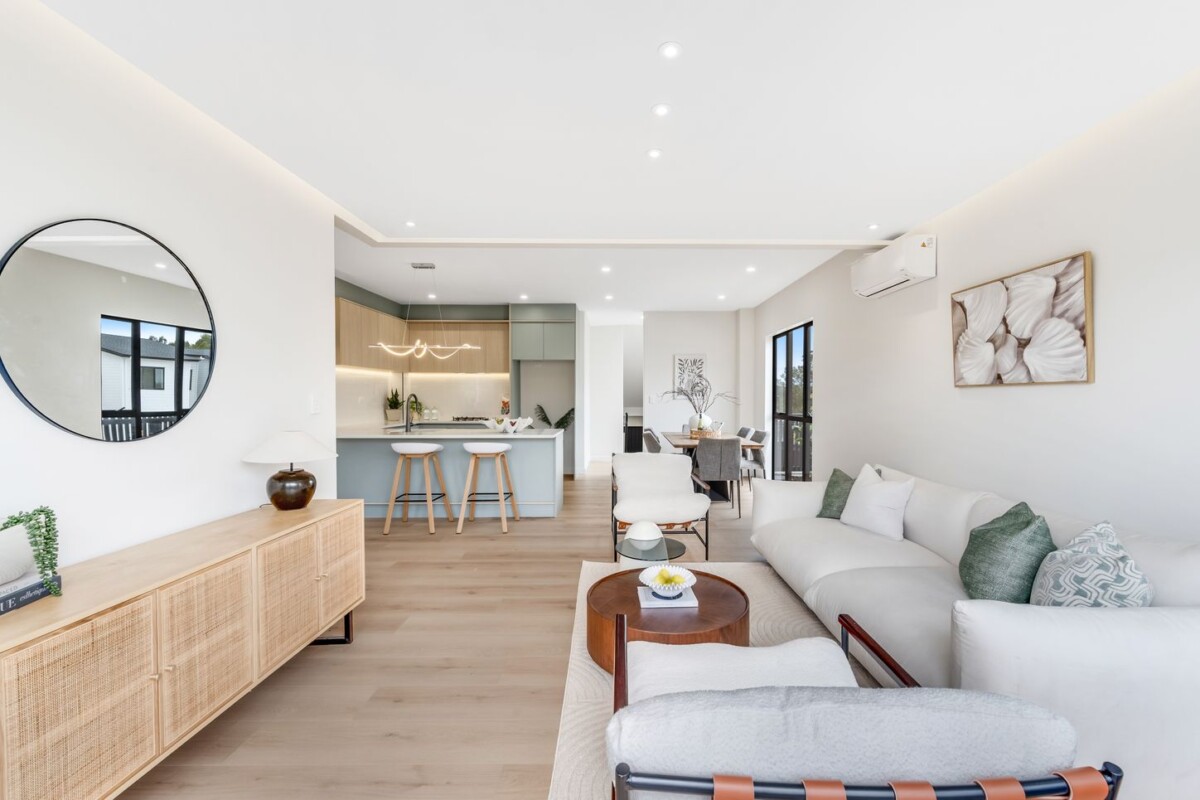10-Year Halo Building Warranty, 193m2 brandnew standalone 4 beds 3.5 baths houseon 216 m2 section, with 2 ensuites and garage, near Westgate Mall, 24 Toetoe Street, Westgate, , Auckland