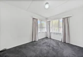 3 beds house on 690m2 section, a garage with utility rooms, close to schools, shopping centres, motorway access, 10 Stainton Place , Otara, Auckland