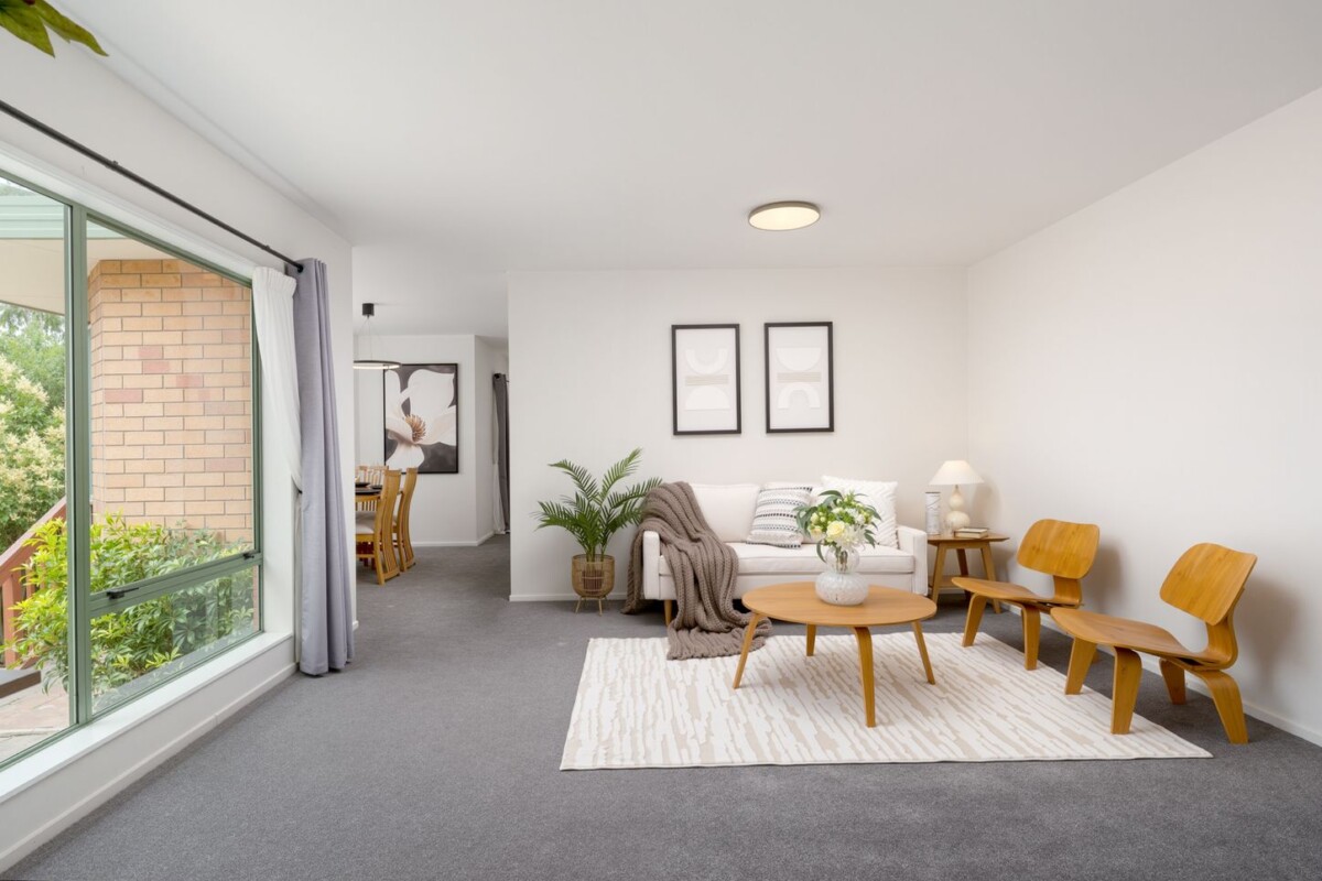 First time on the market in 26 years, 167m2 brick and tile 4 beds + study room 2 baths house on 561m2 section, West Heights School zone, 4 San Pablo Way, Henderson, Auckland