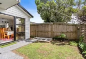 Owners move on, Brick and Weatherboard 5 beds 3.5 baths house on 230m2 section, 0.2 km to Manurewa East School, 0.6 km to Greenmeadows Intermediate, 1.2 km to Alfriston College, 41 Scotts Road, Manurewa East, Auckland