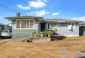 5 beds 2 baths houses on 812m2 section, 3 beds front house + 2 beds minor dwelling at the rear (requiring completion), Pending RC, BC, EPA, 19 Larnoch Road, Henderson, Auckland