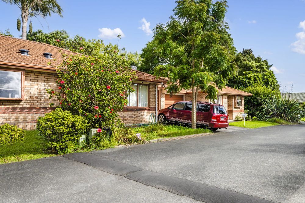 Brick and tile 2 beds 1 bath home with garage, Vacant possession available from 1 August 2027, Government-guaranteed rent of $30,680 per annum, 23/379 Swanson Road, Ranui, Auckland