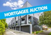 Mortgagee Auction – Double Grammar Zone, 4 beds 3.5 baths home with double garage, 205m2 floor area, minutes to Newmarket, schools, 8/12 King Edward Avenue, Epsom, Auckland