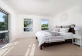 258m2 Brick5 beds 4.5 baths house on 537m2 section, Zoned for New Windsor School, Blockhouse Bay Intermediate and Lynfield College, close to LynnMall Shopping Centre, 5A Peter Mulgrew Street, New Windsor, Auckland