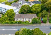once in 40 years, 1100m2 section with 4 x 1brm units on 2 levels, proven holding income of over $80,000pa, Only minutes to Macca’s Motorway access and Syliva Park, Unit 1-4/357 Ellerslie-Panmure Highway, Mount Wellington, Auckland