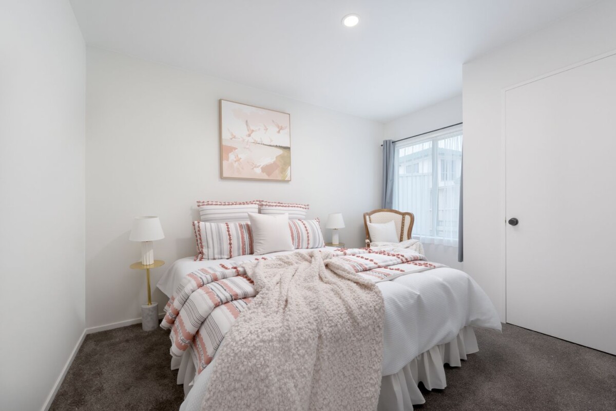 First time on the market in 26 years, 167m2 brick and tile 4 beds + study room 2 baths house on 561m2 section, West Heights School zone, 4 San Pablo Way, Henderson, Auckland