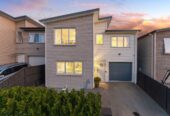 181m2 4 beds house on 209m2 section, walks to the train station and primary school and close to Henderson shops, 41 Sunshine Boulevard, Sunnyvale, Auckland