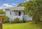 3 beds house on 766m2 section and on Two Titles, THAB Zoning, zoned for: Avondale Primary School, Avondale Intermediate, Avondale College, 12 Ahiriri Avenue, Avondale, Auckland
