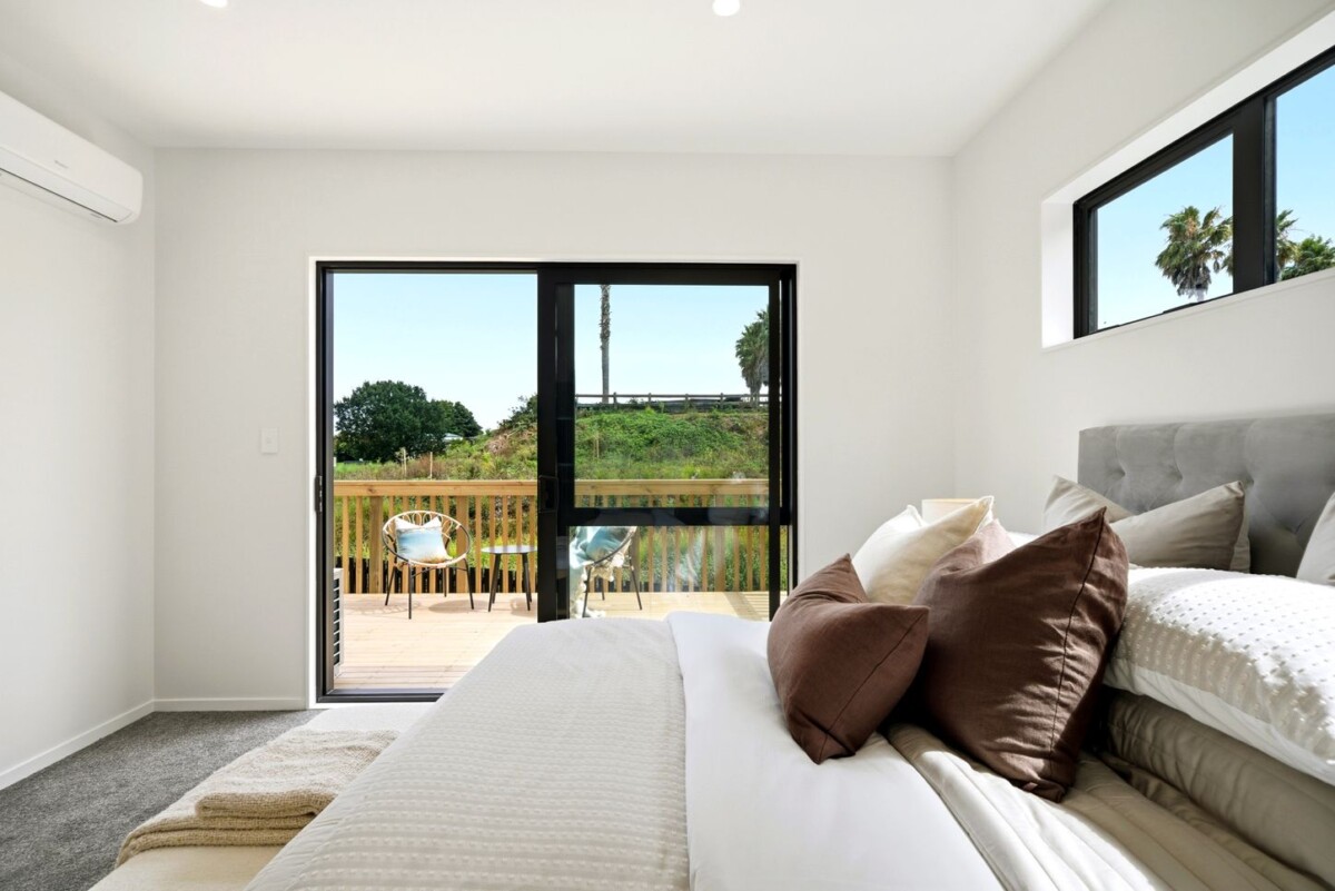 178m2 brandnew 4 beds 2 baths house on 680m2 section, close to local shops, schools, park, motorway access, 6 De Velga Lane, Pokeno, Auckland