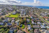 2 beds house on 1260m2 section, move-in ready, Milford School and Double Westlake school zone, Concept Plan available for developers to fastrack to RC, BC, EPA process, 15 Gordon Avenue, Forrest Hill, Auckland