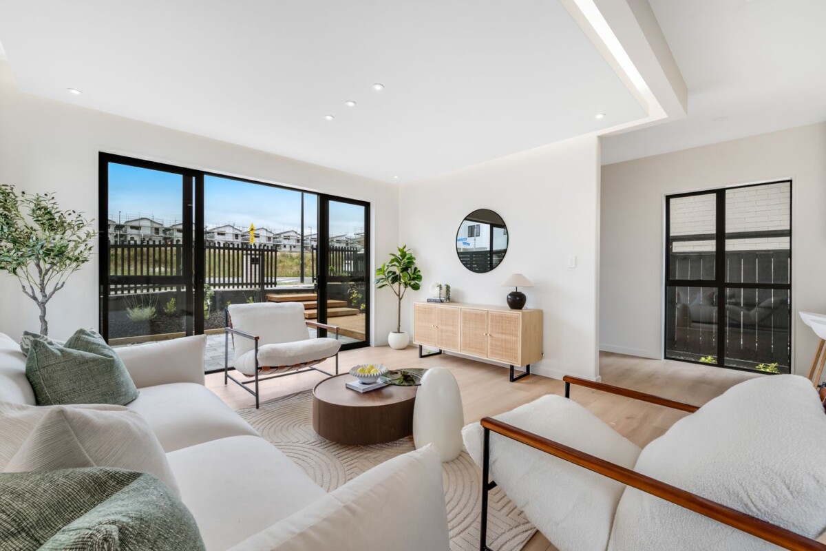 10-Year Halo Building Warranty, 193m2 brandnew standalone 4 beds 3.5 baths houseon 216 m2 section, with 2 ensuites and garage, near Westgate Mall, 24 Toetoe Street, Westgate, , Auckland