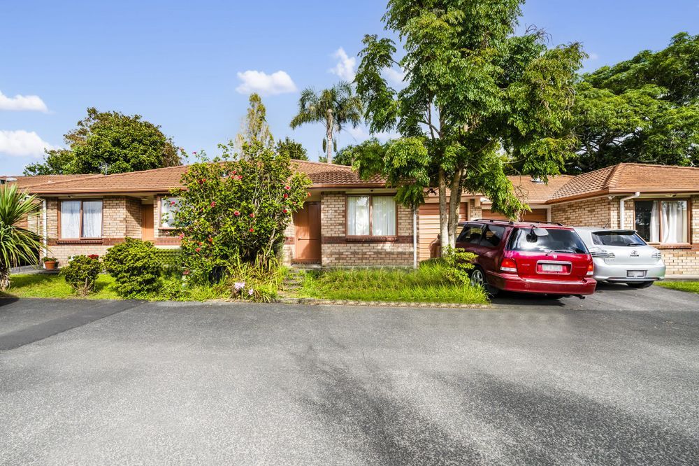 Brick and tile 2 beds 1 bath home with garage, Vacant possession available from 1 August 2027, Government-guaranteed rent of $30,680 per annum, 23/379 Swanson Road, Ranui, Auckland
