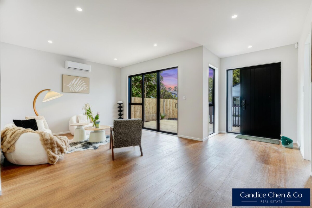 Brandnew standalone freehold Single-Level 3 beds 2 baths home with car park, close to schools, the NorthWest Shopping Centre, motorway access, Lot 5/57 Helena Street, Massey, Auckland