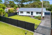 3 beds house on 721 m2 section, close to schools, motorwsy access, Northwest and Westgate shopping centres, 9 West Harbour Drive, West Harbour, Auckland