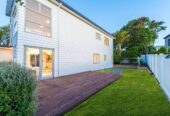 Family Circumstances Changed – Must Be Sold, 195m2 4 beds house on 547m2 section, move-in ready, close to schools, shops, 8 Roy Maloney Drive, Henderson, Auckland