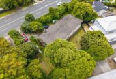 once in 40 years, 1100m2 section with 4 x 1brm units on 2 levels, proven holding income of over $80,000pa, Only minutes to Macca’s Motorway access and Syliva Park, Unit 1-4/357 Ellerslie-Panmure Highway, Mount Wellington, Auckland