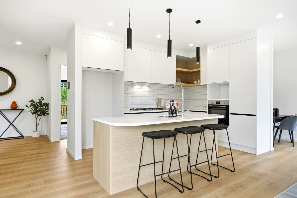 178m2 brandnew 4 beds 2 baths house on 680m2 section, close to local shops, schools, park, motorway access, 6 De Velga Lane, Pokeno, Auckland
