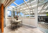 2 beds house with sun room and 3 carports, just a 2-minute leisurely stroll to the One Tree Hill Grand Dr gate, or walk to Royal Oak Shopping Centre. 4/91 Campbell Road, One Tree Hill, Auckland