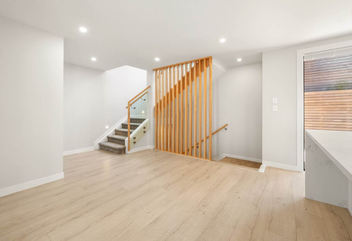 Double grammar schools zone, 219m2 Freehold 5 beds 4 baths home with double garage, 3 ensuites, 1.5 km to Epsom Girls’ Grammar School, 1.9 km to Auckland Grammar, 28B Hapua Street, Remuera, Auckland