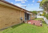 136m2 Brick and Tile 3 beds 2 baths house on 400m2 section, double garage, close to reserve, schools, town centre, motorway access, 10 Ironstone Place, Randwick Park, Auckland