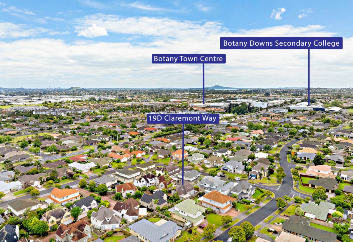 Once in 9 years, Fletcher-Built 3 beds 2.5 bath house on 314m2 section, 0.8 km to Botany Downs Secondary College and Willowbank School (Howick), 19D Claremont Way, East Tamaki Heights, Auckland