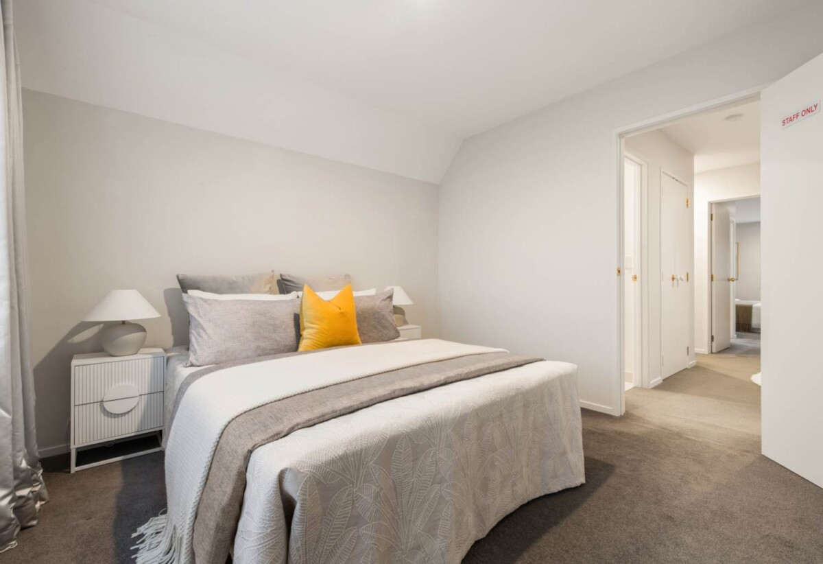 Once in 9 years, Fletcher-Built 3 beds 2.5 bath house on 314m2 section, 0.8 km to Botany Downs Secondary College and Willowbank School (Howick), 19D Claremont Way, East Tamaki Heights, Auckland