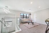 Ormiston school zone, 380m2 8 bedshouse on 401m2 section, with 3 beds granny and 1-bed granny, 14 Castlebane Lane, Flat Bush, Auckland