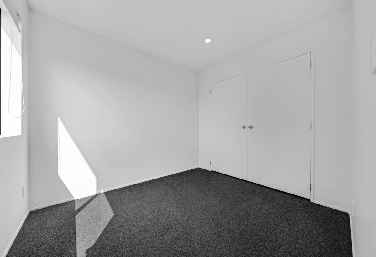 121m2 3 beds home on 164m2 section, with garage and big backyard, close to schools, shopping centres, parks, motorway access, 22B Tui Crescent, Manurewa, Auckland