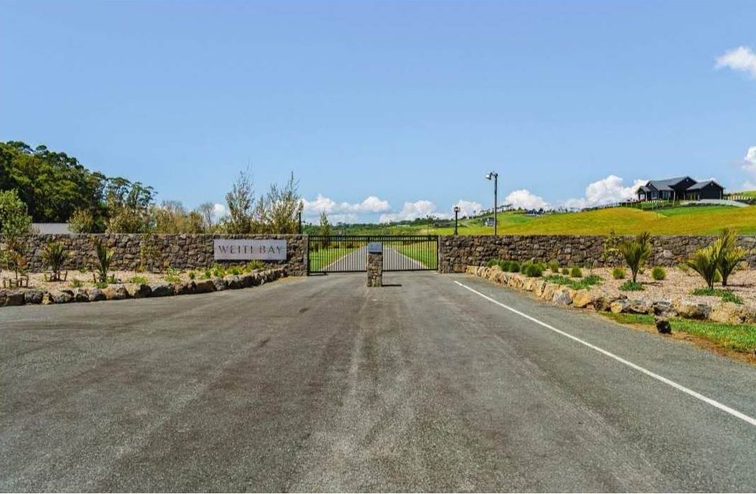 1832m² Luxury Coastal Retreat Section, Moments from Weiti Beach and scenic coastal walkways, 7.5 km to Dairy Flat School, 8.1 km to Orewa College, 26 Hurihuri Road, Okura Bush, Auckland