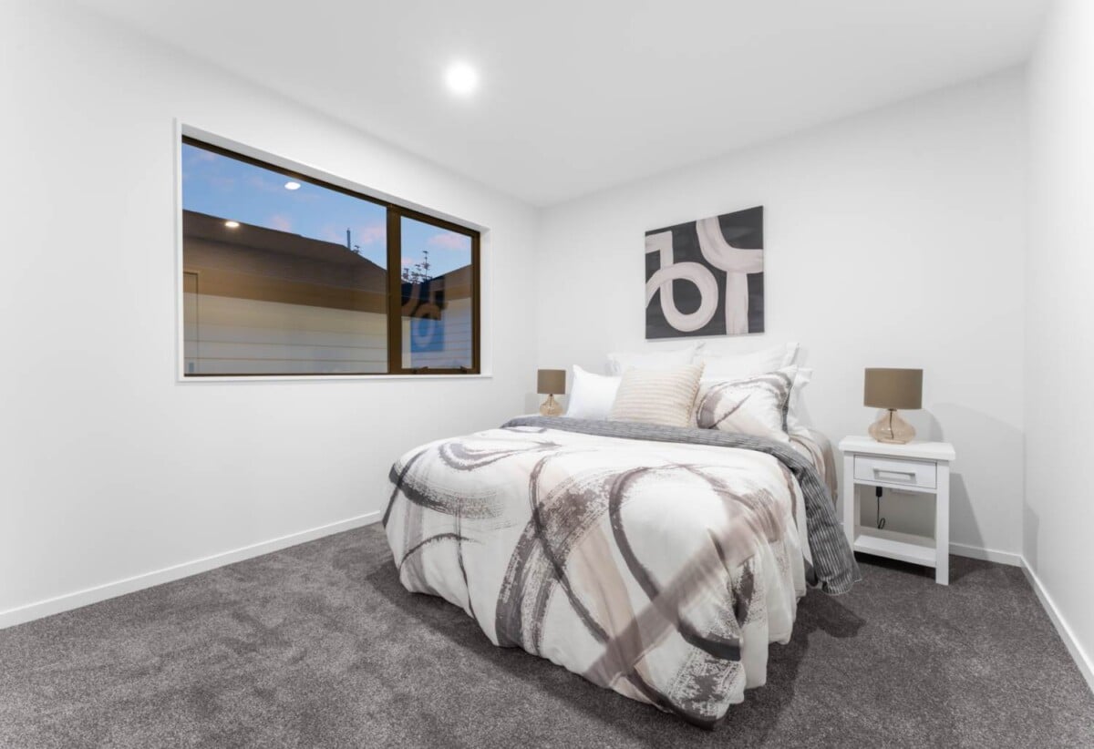 Move-in ready, brandnew standalone 4 beds house, close to schools shopping centres, motorway access, 2A Patrice Place, Massey, Auckland