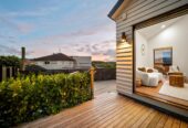 Albany school zone, 5 beds 3 baths house with double garage and 2 beds granny, minutes to Albany mall, motorway access, 0.5 km to Upper Harbour Primary School, 1B Lemon Grove Lane, Greenhithe, Auckland