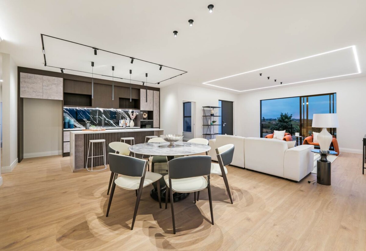 Must sell, Priced at cost, 10 Year Master Builder Guarantee, Vendors overseas, brandnew 4 beds house, 28 Evergreen Parade, Karaka, Auckland
