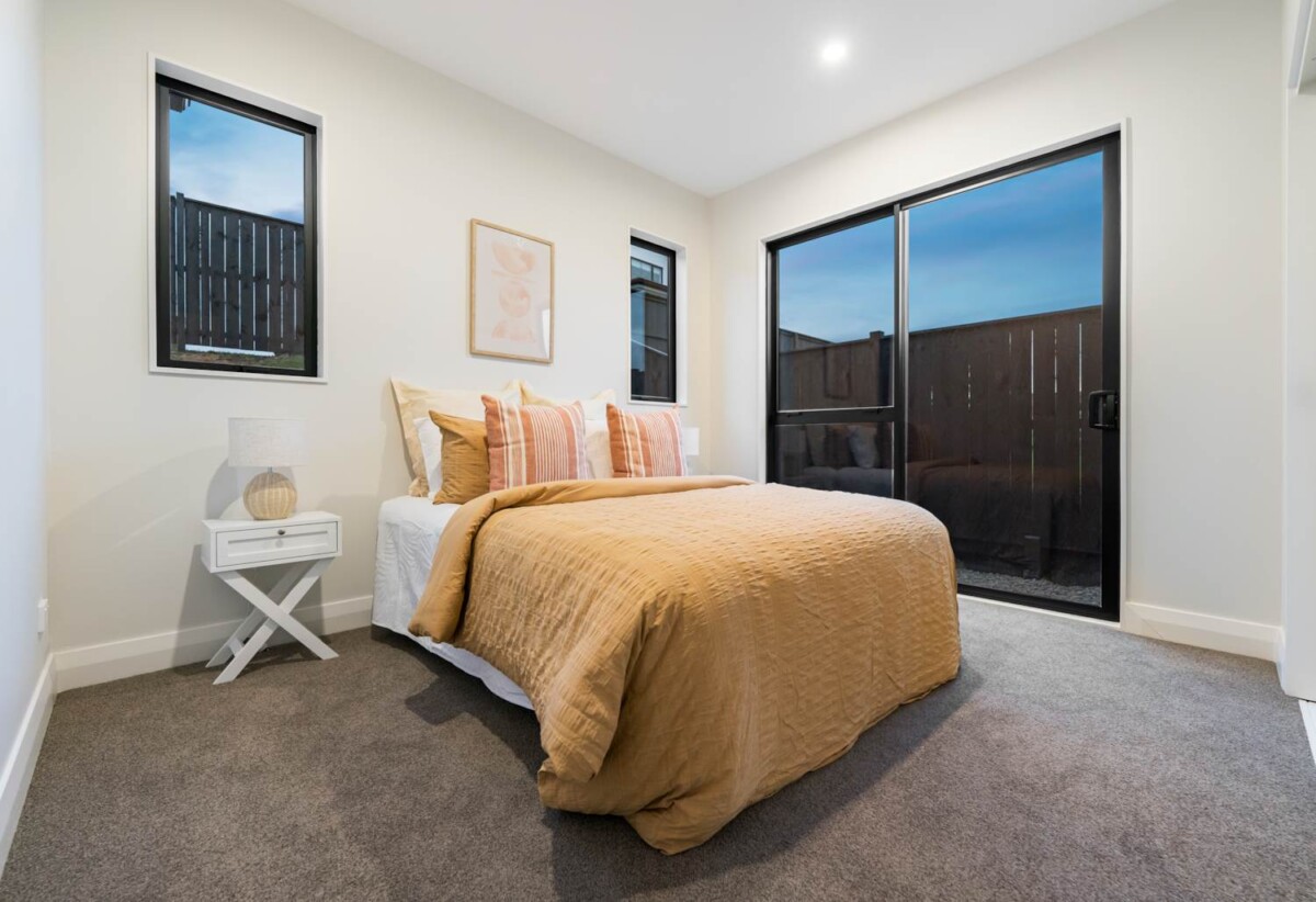 Must sell, Priced at cost, 10 Year Master Builder Guarantee, Vendors overseas, brandnew 4 beds house, 28 Evergreen Parade, Karaka, Auckland