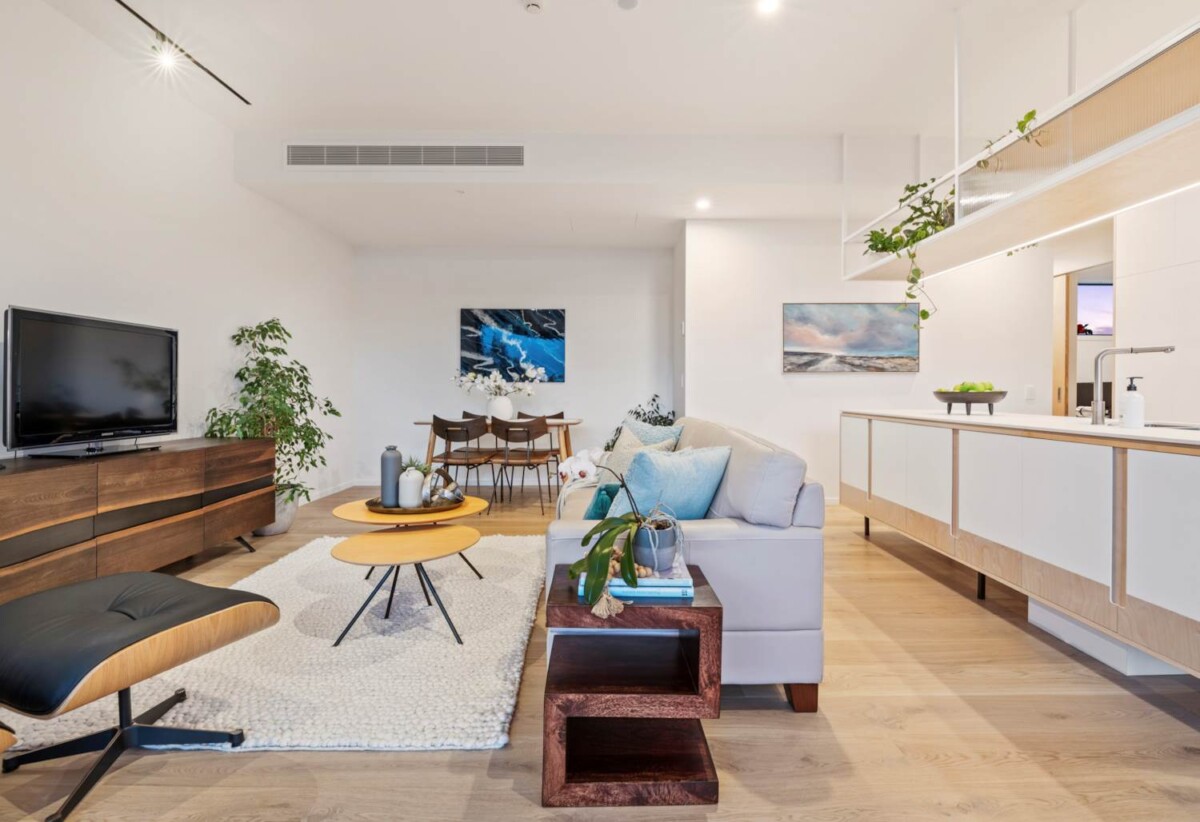 2 beds 2 baths apartment with a big office and double garage, Underfloor heating in both bathrooms , walks to Browns Bay Beach, shops, schools, 05 km to Browns Bay School, 503/32 Anzac Road, Browns Bay, Auckland