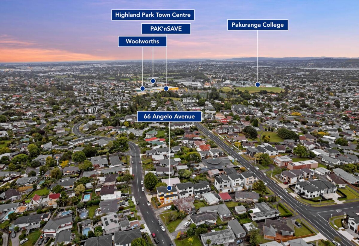 310m2 freehold standalone 7 beds 5.5 baths house on 306m2 section, with 2 beds granny, 1 main kitchen + 2 kitchenettes, minutes to schools, shopping centres, 66C Angelo Avenue, Howick, Auckland