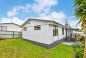 Recently renovated 3 beds house, move-in ready, Alfriston College and Randwick Park School zone, close to town centres, Auckland Botanic Gardens, Motorway access, 2/10 Nearco Street, Randwick Park, Auckland