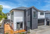 172m2 modern 4 beds 3 baths house on 266m² section, directly opposite Lawson Park, moments from New Lynn’s transport hub, shopping centre, 0.6 km to New Lynn School, 61 Seabrook Avenue, New Lynn, Auckland