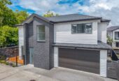 172m2 modern 4 beds 3 baths house on 266m² section, directly opposite Lawson Park, moments from New Lynn’s transport hub, shopping centre, 0.6 km to New Lynn School, 61 Seabrook Avenue, New Lynn, Auckland