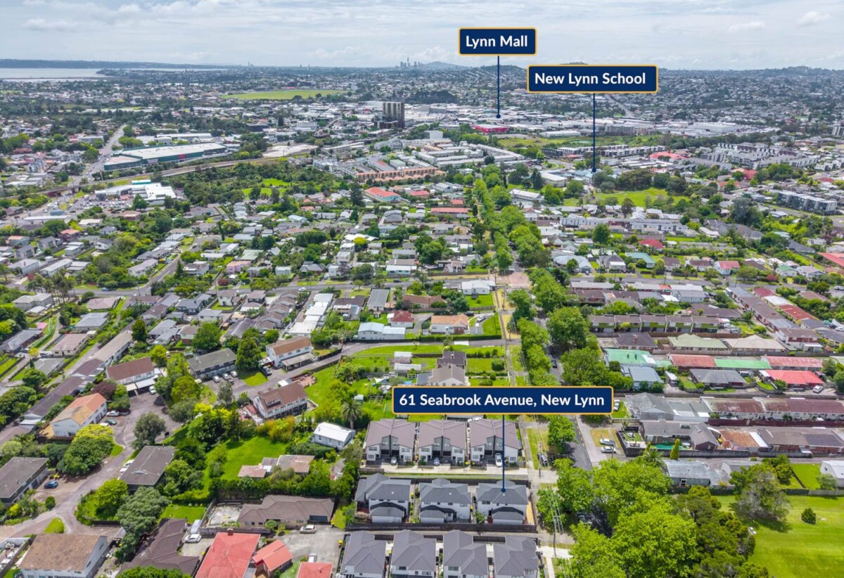 172m2 modern 4 beds 3 baths house on 266m² section, directly opposite Lawson Park, moments from New Lynn’s transport hub, shopping centre, 0.6 km to New Lynn School, 61 Seabrook Avenue, New Lynn, Auckland