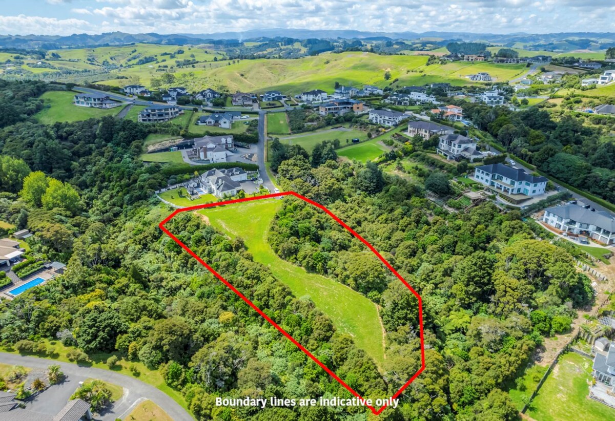 7246m2 lifestyle section with Panoramic Views, town water supply and sewage already available, 1.9 km to Mission Heights Junior College, 2.6 km ro Ormiston Senior College, 884 Redoubt Road, Flat Bush, Auckland