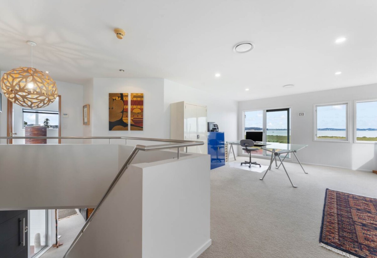 180 degrees sea views, 310m2 4 beds 3 baths house on 750m2 section, a high-stud, oversized rumpus room, a covered built-in spa, new solid weatherboard cladding, new double-glazed windows, and new CCC, 1 km to Hobsonville School, 29 Oakpark Place, West Harbour, Auckland