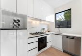 Brandnew standalone freehold 3 bed 2.5 beds home with garage, close to Mairangi Bay Village,, schools, beach, tennis courts, parks, and golf courses, 0.6 km to Mairangi Bay School, 41F Kowhai Road, Mairangi Bay, Auckland