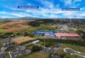 Two legal kitchens, brandnew 5 beds (3+2 or 4+1) 3.5 baths house, A self-contained wing with its own legal kitchen and living area, 75 Rongoa Maori Way, Pukekohe, Auckland